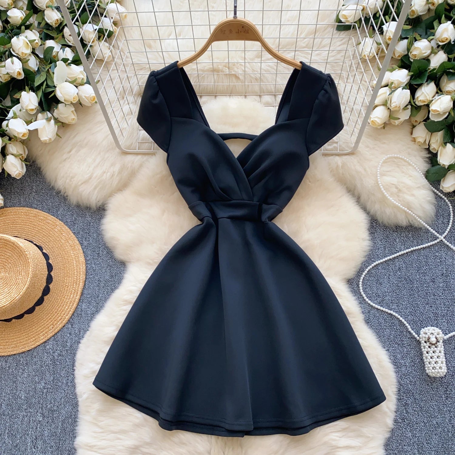 Chic A-Line Pleated Short Sleeve Evening Dress - Image 11