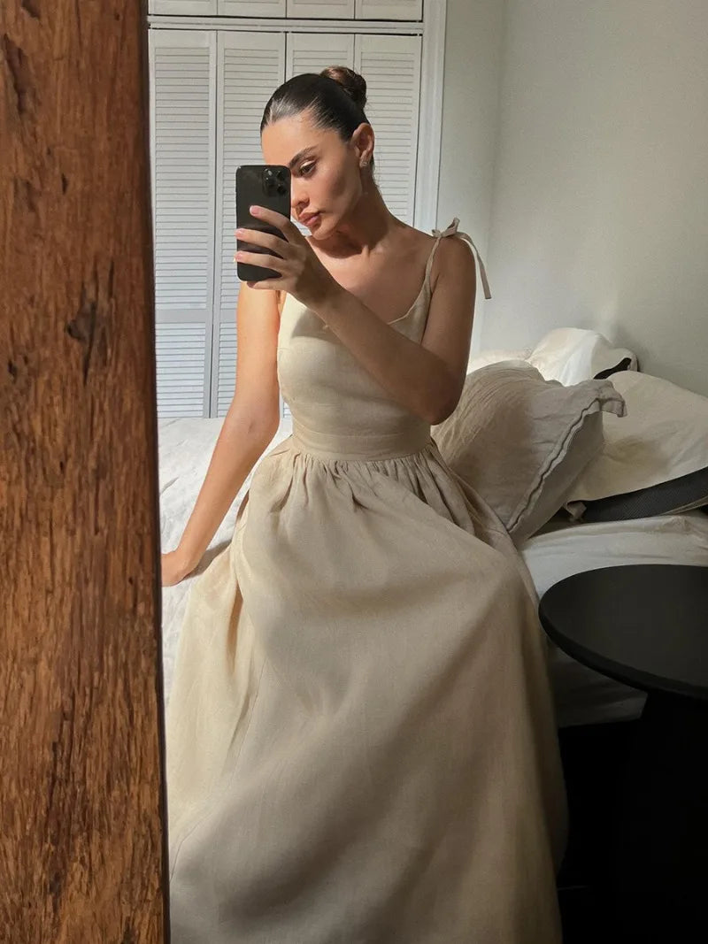 Elegant Backless V-Neck Maxi Dress for Women - Image 24