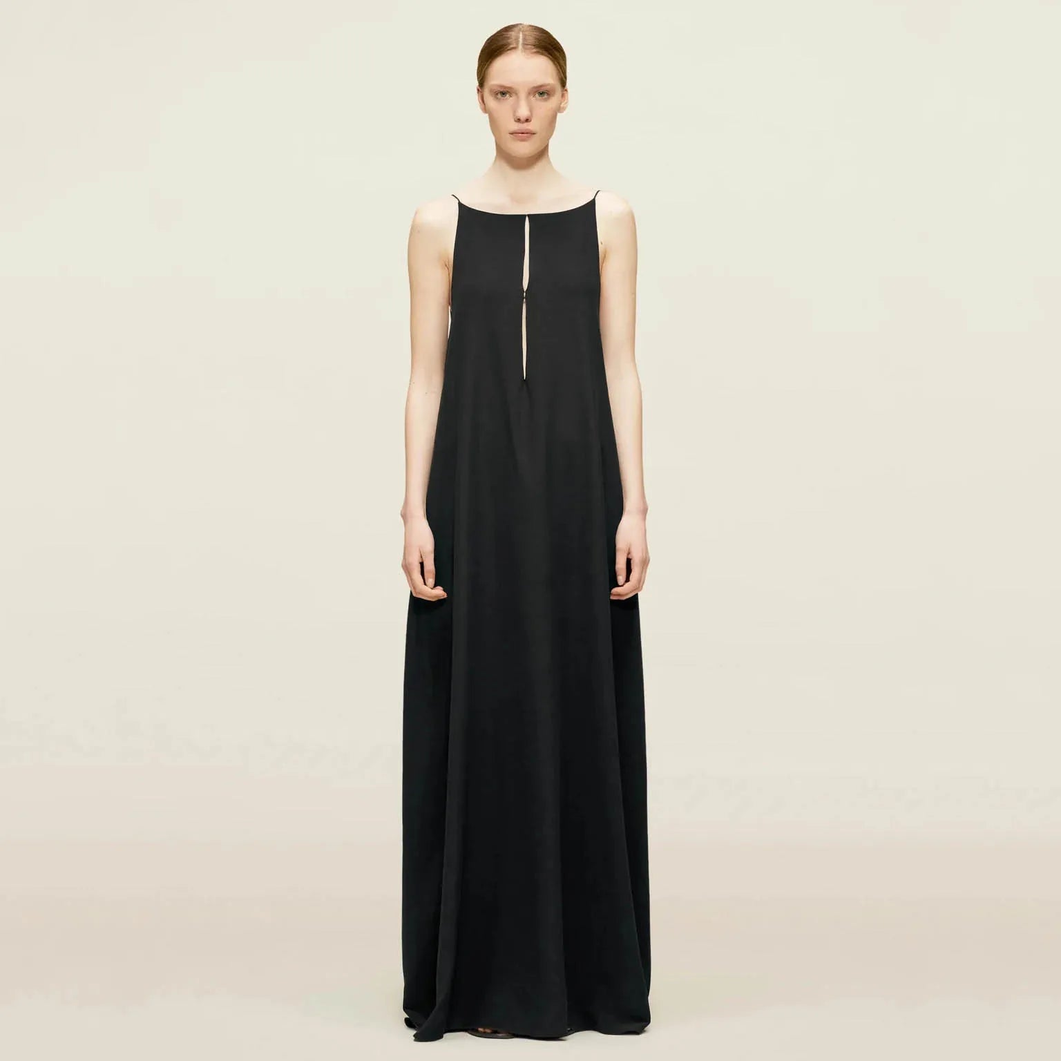 Elegant Open Back Satin Maxi Dress for Summer Events - Image 2
