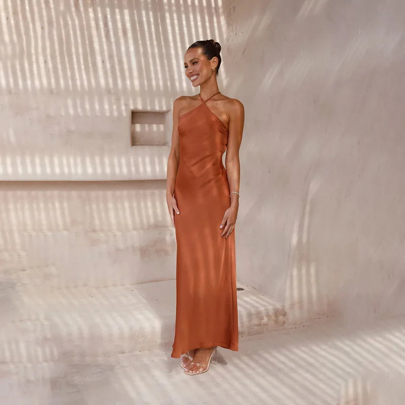 Elegant Sleeveless Halter Maxi Dress for Evening Parties - Image 28
