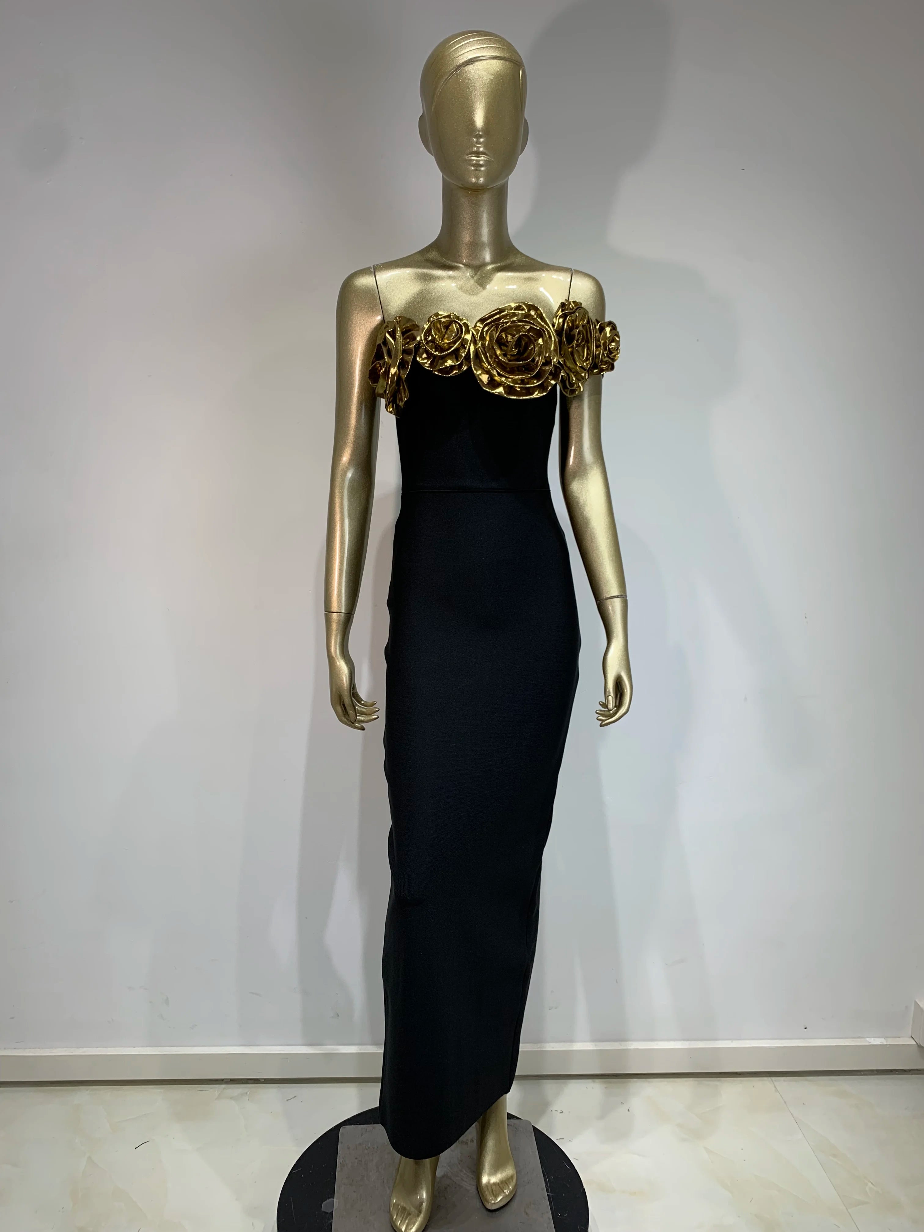 Elegant One Shoulder Maxi Dress with Flower Patchwork - Image 9