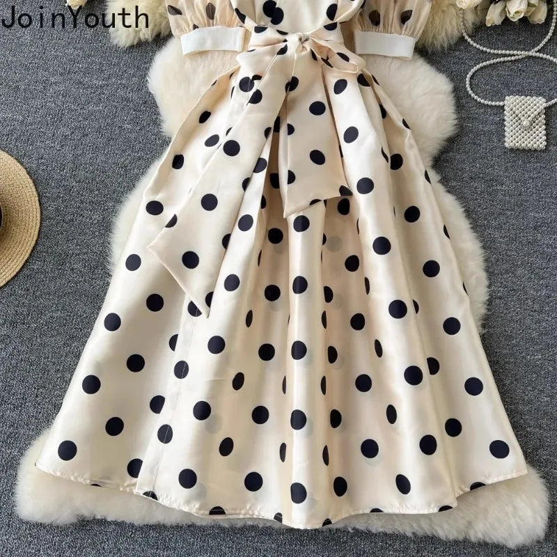 Vintage Polka Dot Maxi Dress with V Neck & Puff Sleeves - Image 8