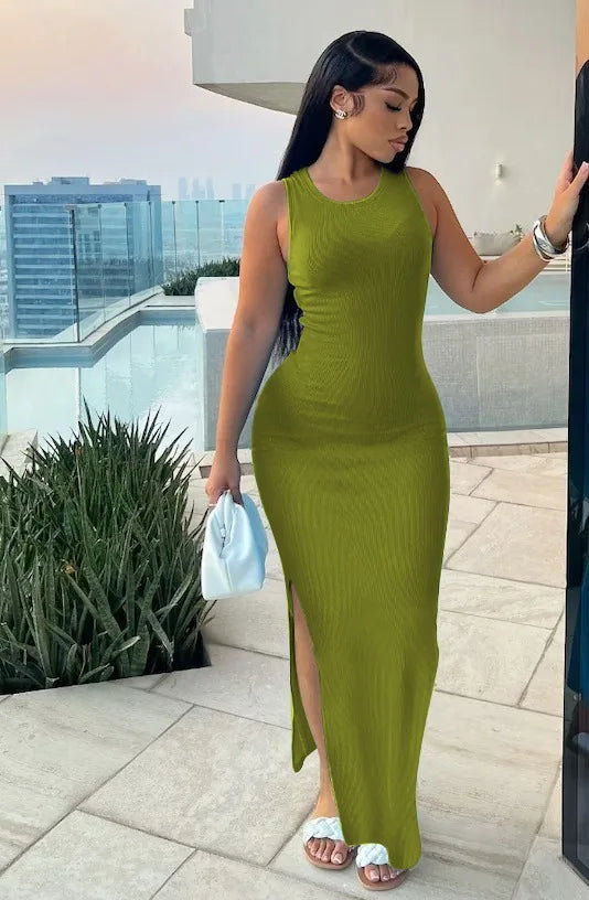 Elegant Ribbed Bodycon Maxi Dress for Any Occasion - Image 11