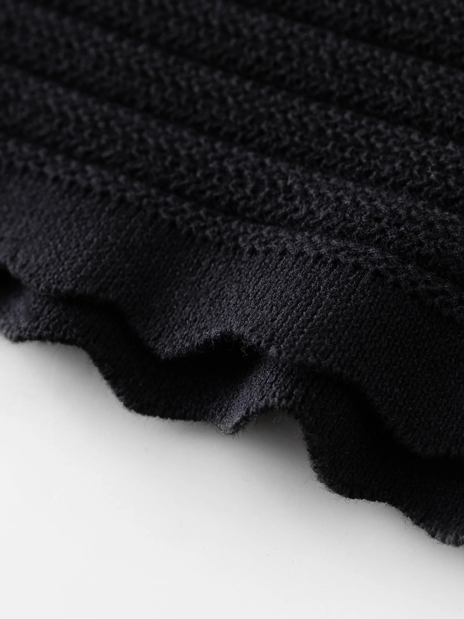 Chic Women's Black Stripe Knit Long Dress - Image 15