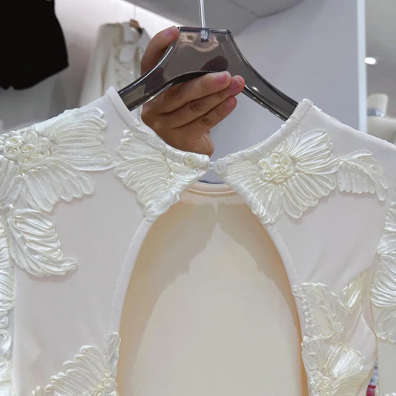 Vintage Backless Embroidered Flare Sleeve Women's Dress - Image 18