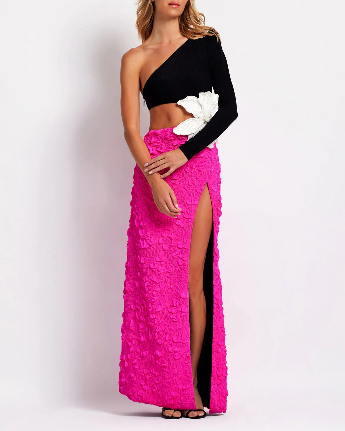 Elegant One Shoulder Flower Bodycon Dress for Summer - Image 12