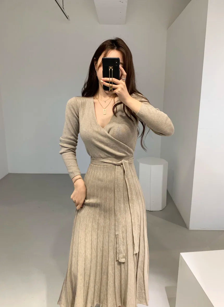 Chic Long Sleeve Stretchy Knitted Bodycon Dress for Women - Image 12