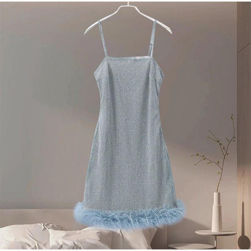 Chic Backless Mini Dress with Sequin and Feather Details - Image 13