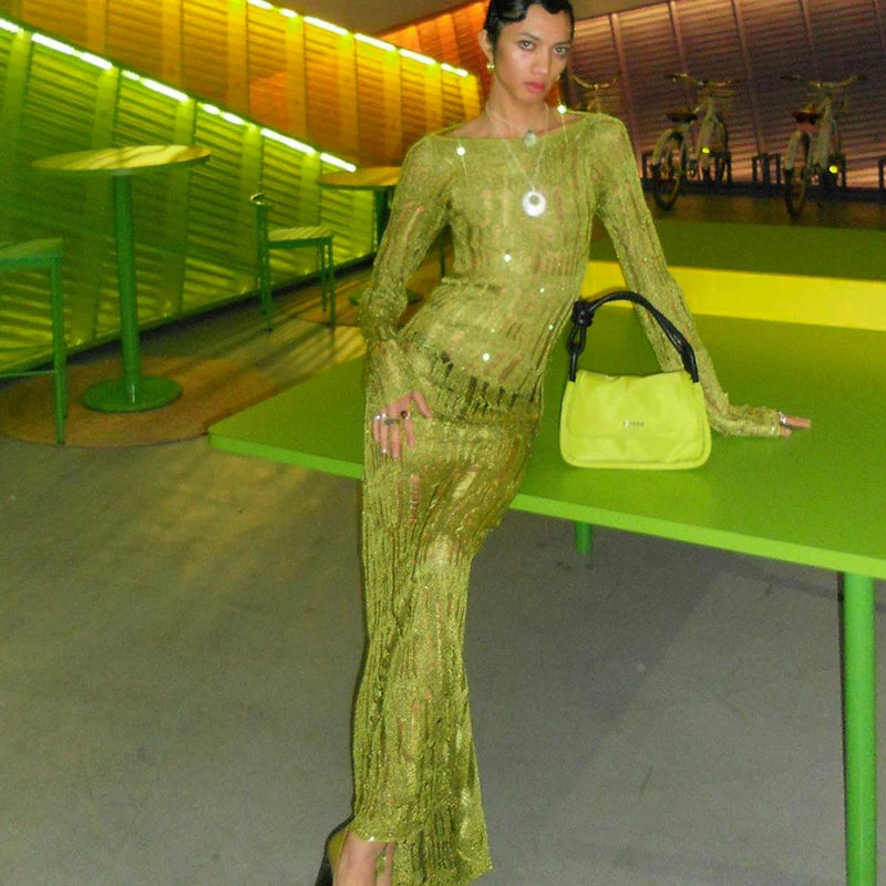 Chic Backless Knitted Maxi Dress for Fall Vacations - Image 20