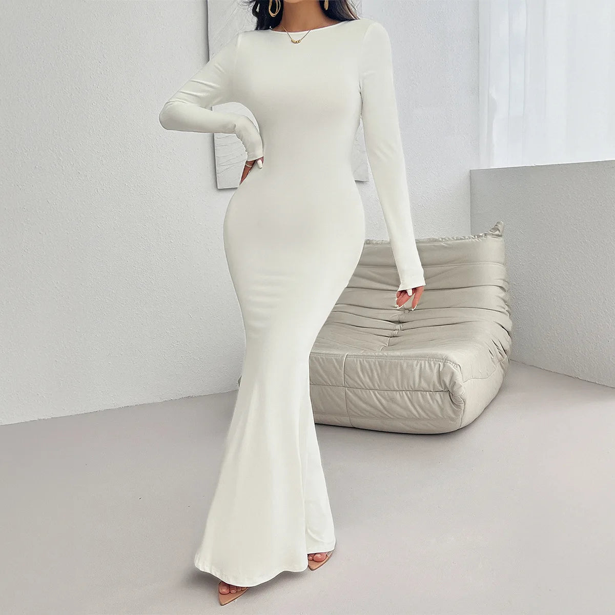 Solid Color Long Sleeve O-neck Women's Bodycon Dress - Image 10