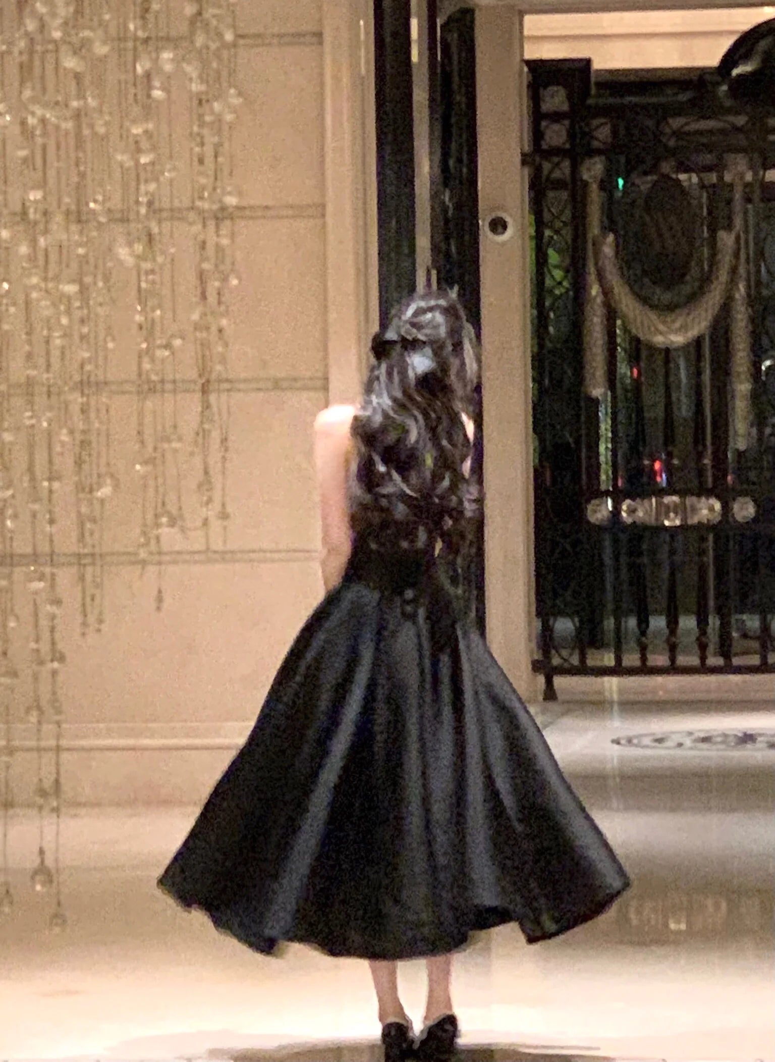 Elegant Black Princess Evening Dress for Summer Events - Image 29