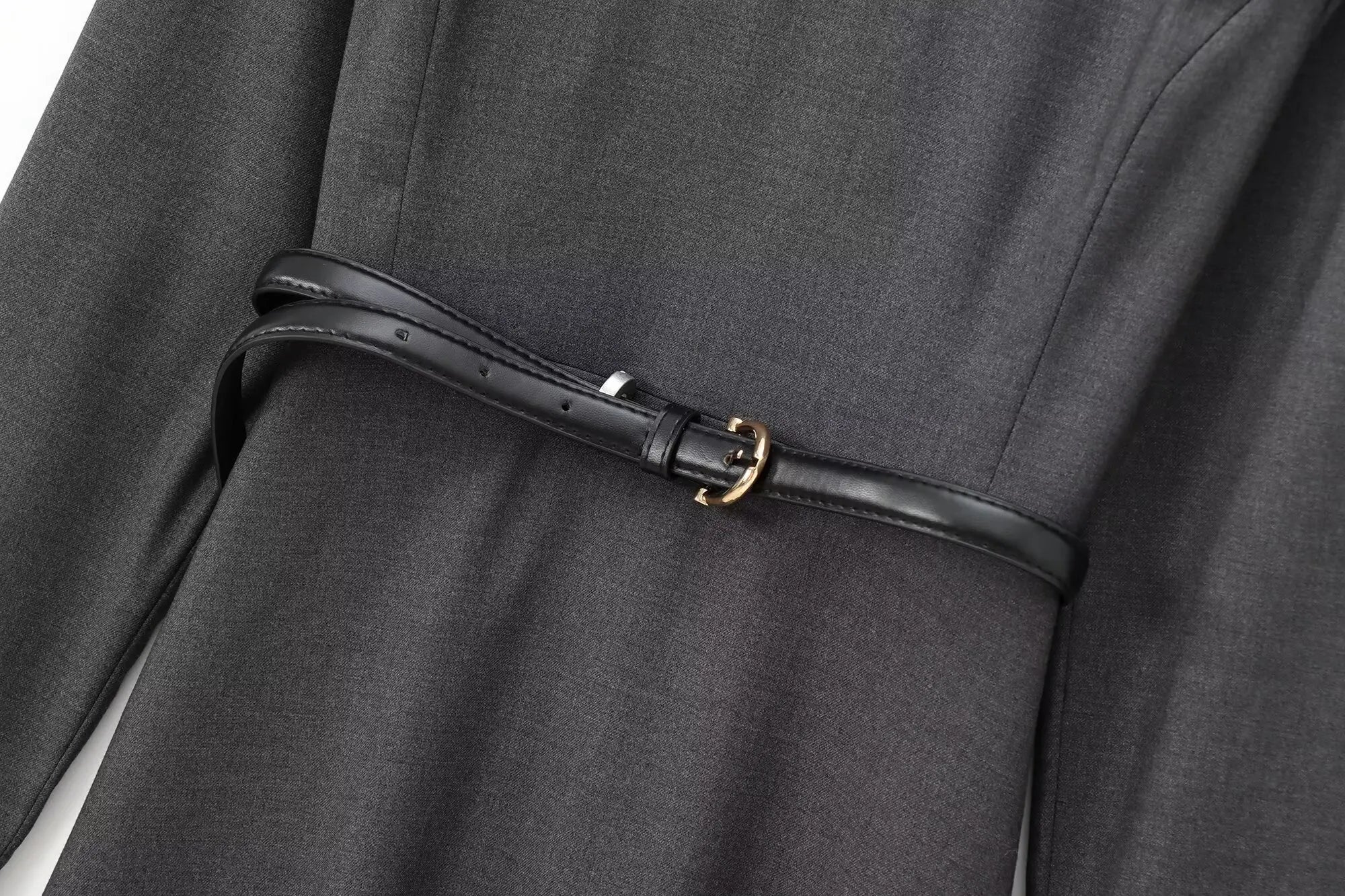 Elegant Women's Belted Short Dress for Autumn & Winter - Image 12