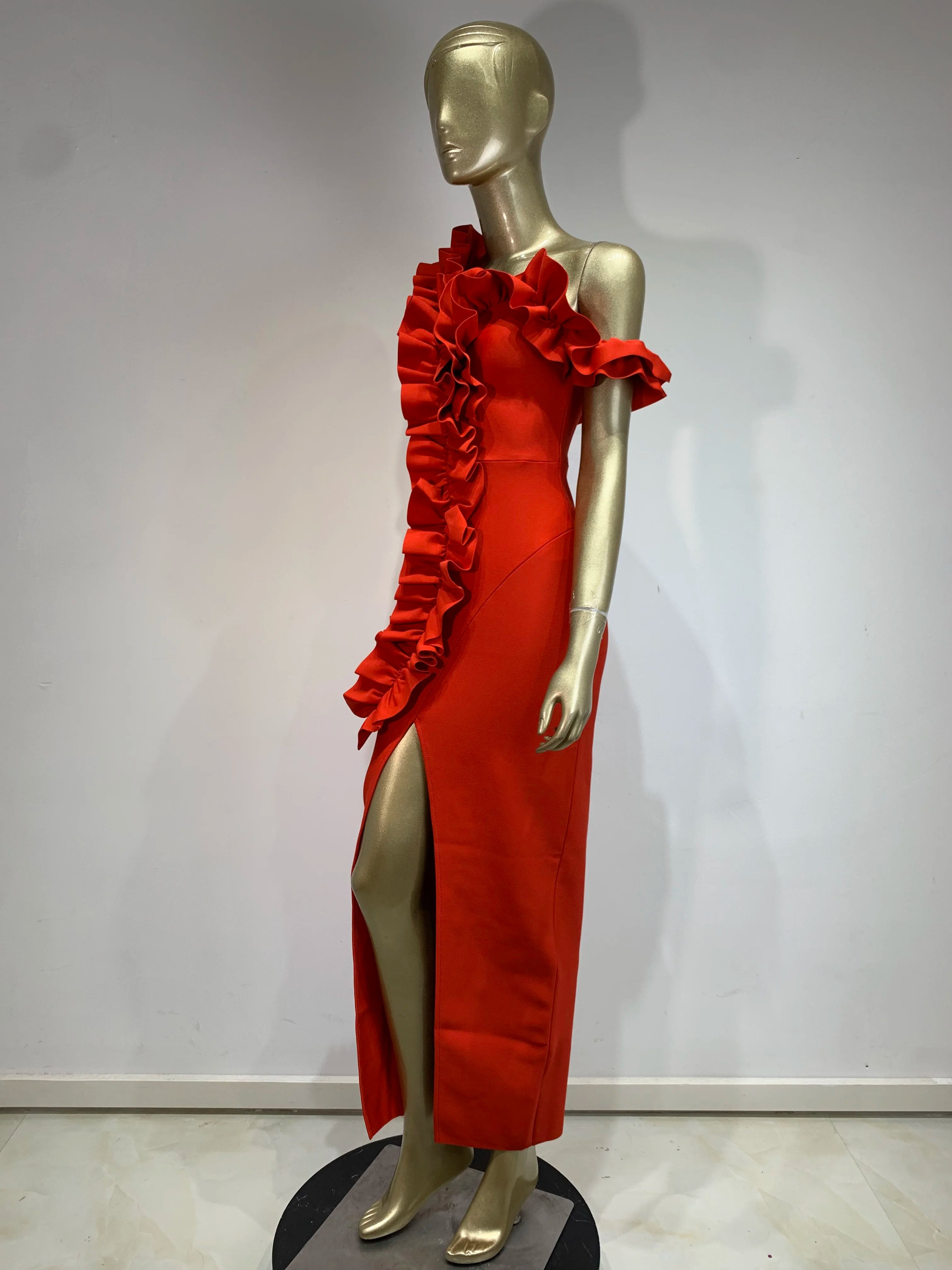 Elegant Off-Shoulder Ruffle Midi Bodycon Dress for Parties - Image 12