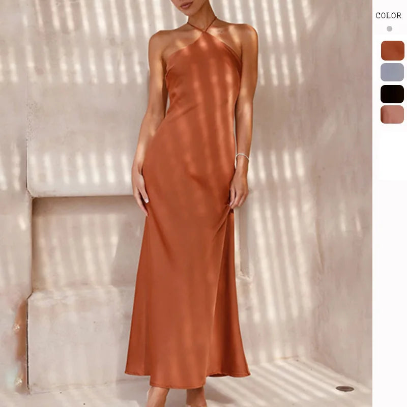 Elegant Sleeveless Halter Maxi Dress for Evening Parties - Image 4