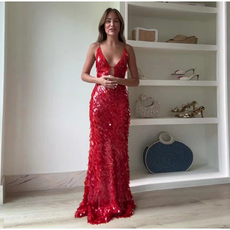 Elegant Sleeveless Backless Sequin Evening Gown for Women - Image 20