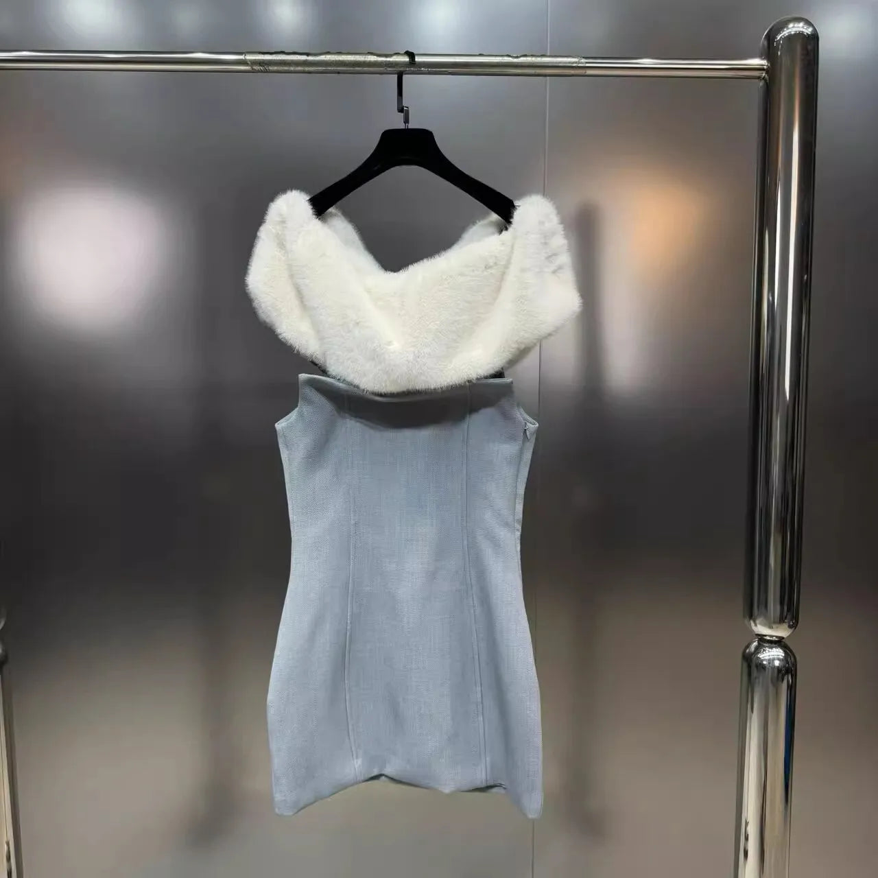 Spring Plush Fleece Shawl Dress with Removable Buttons - Image 3