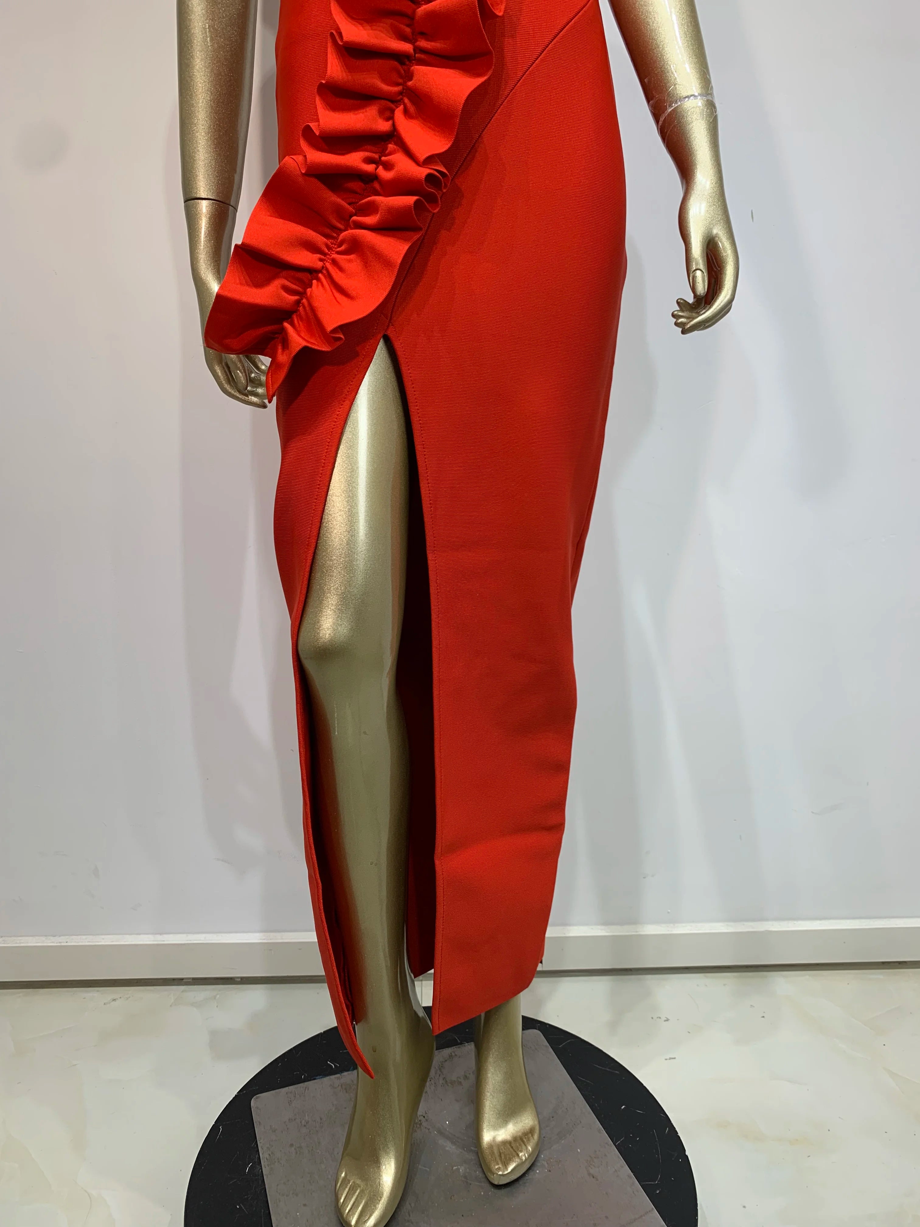 Elegant Off-Shoulder Ruffle Midi Bodycon Dress for Parties - Image 17