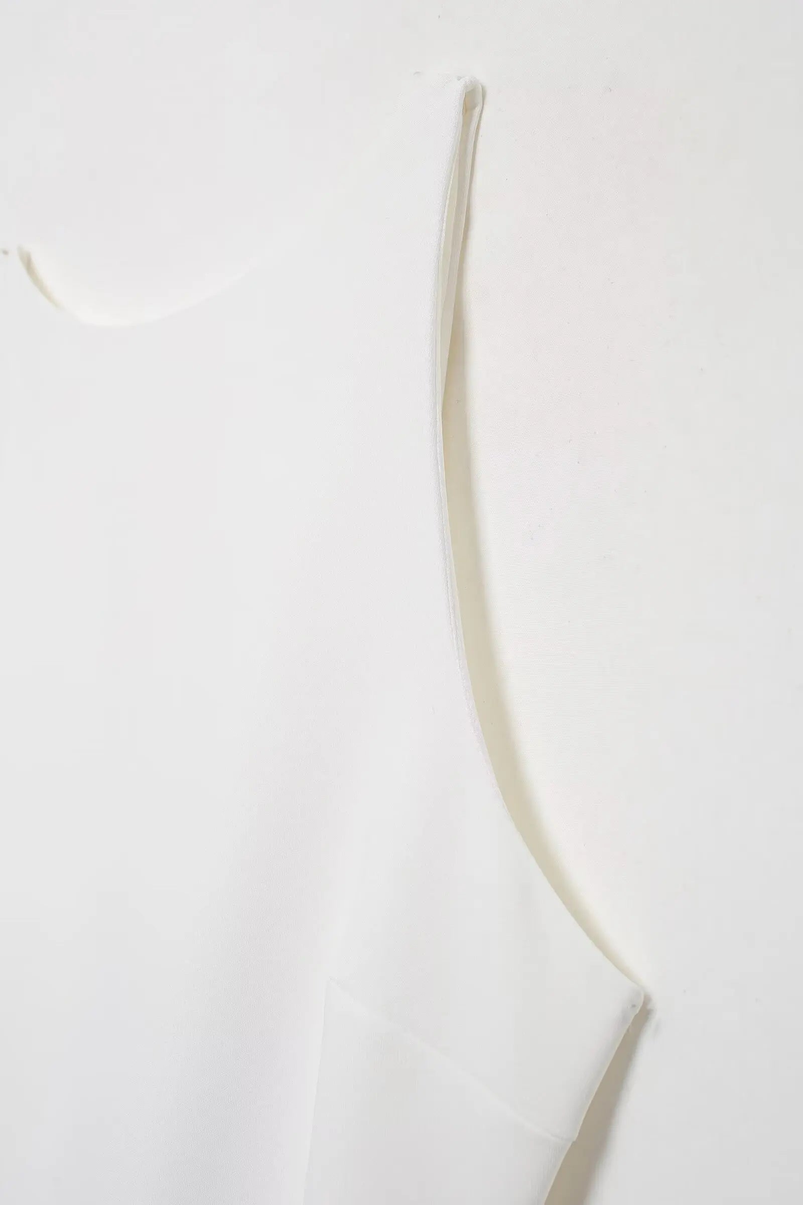 Elegant Backless Sleeveless Mini Dress with Fold Decor Detail - Image 32