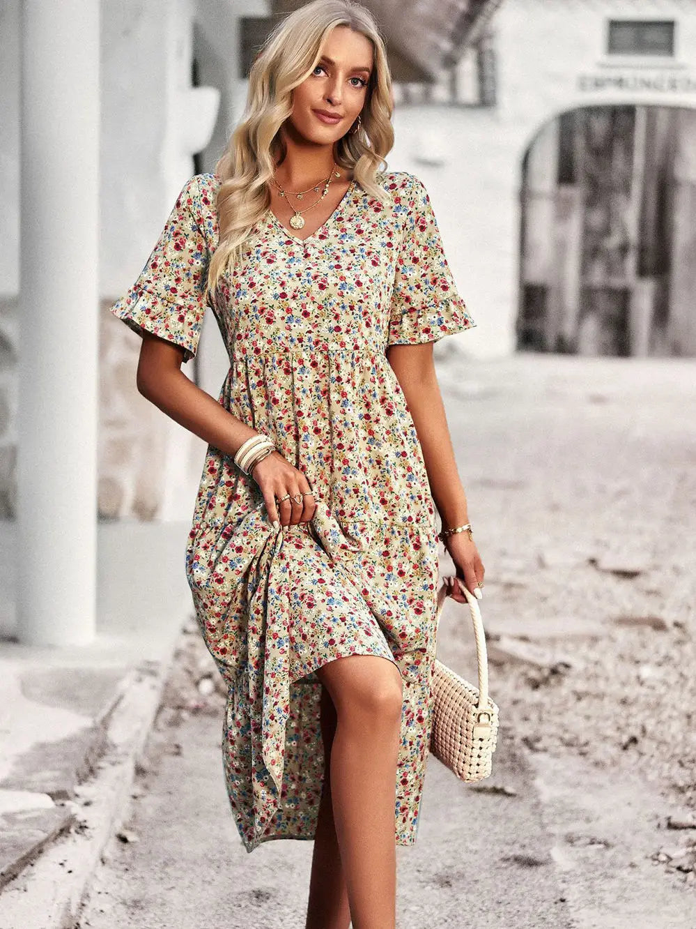 Chic V Neck Floral A-Line Dress for Summer - Image 18
