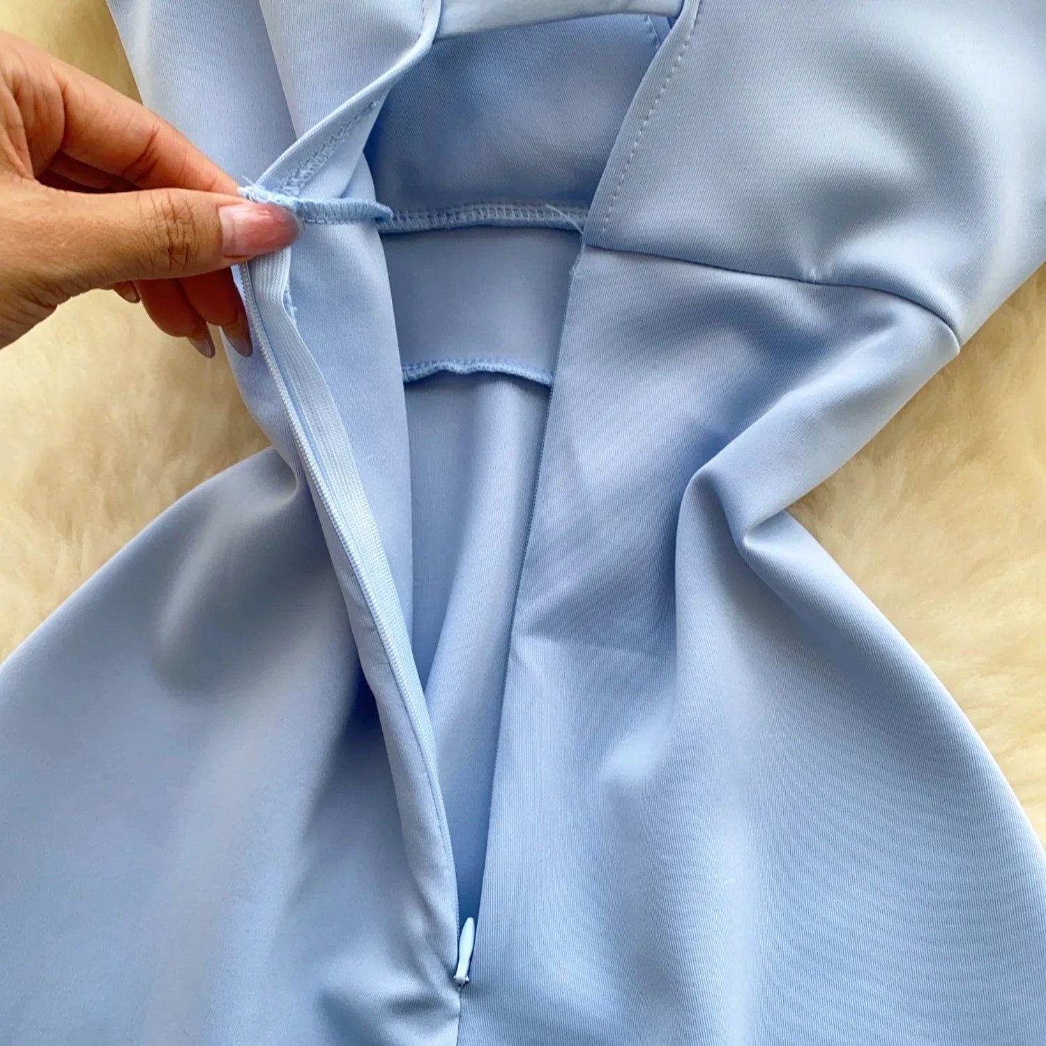 Chic A-Line Pleated Short Sleeve Evening Dress - Image 4