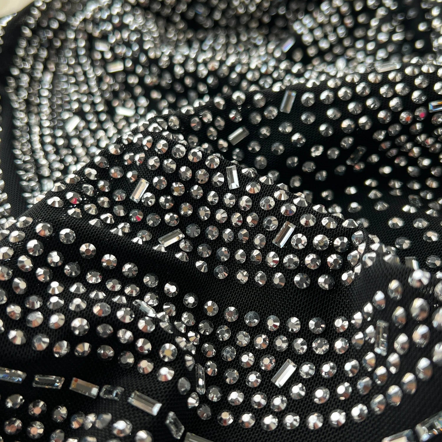 Elegant Rhinestone Cut-Out Slip Dress for Summer Events - Image 15