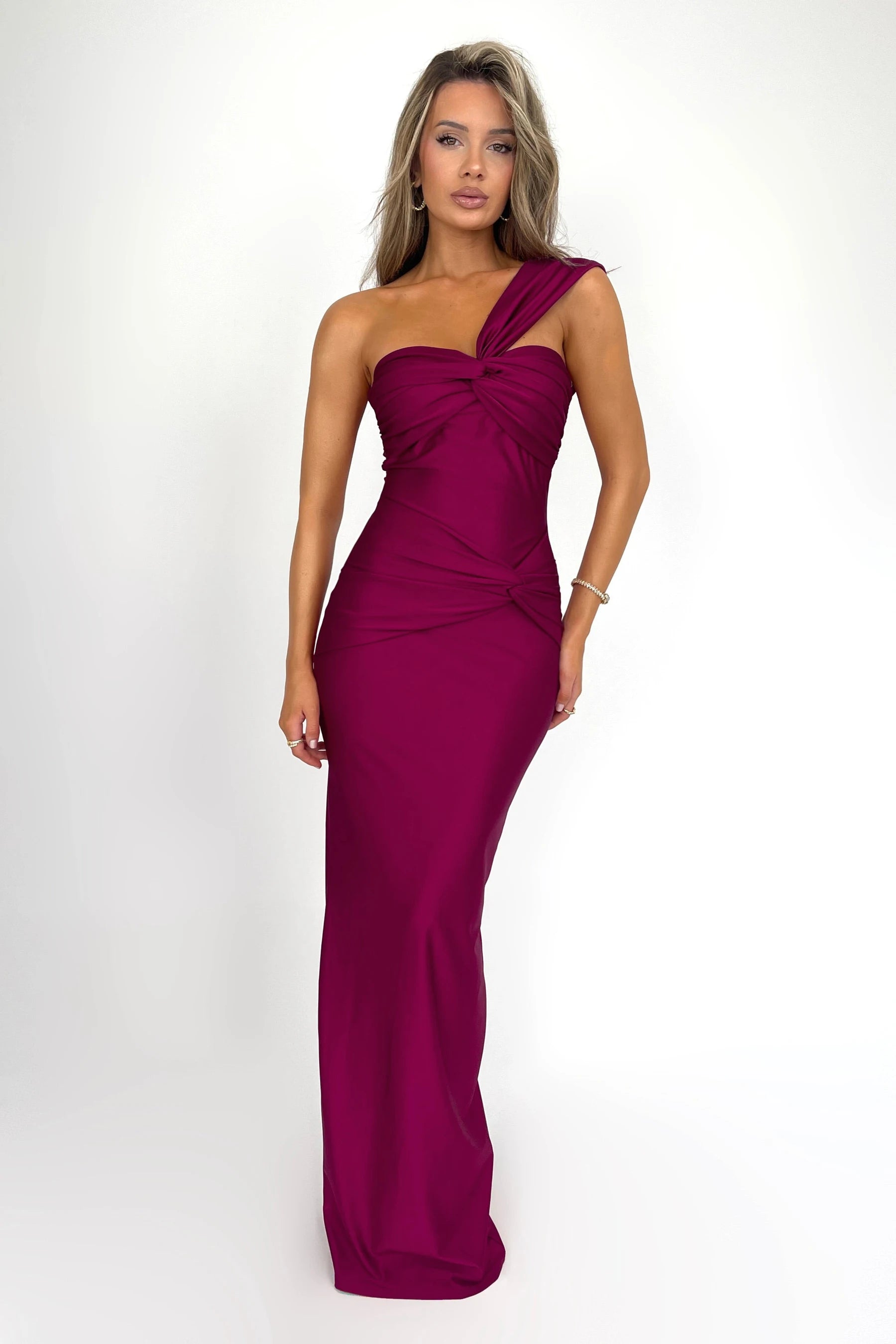 Elegant Sleeveless Single Strap Pleated Maxi Evening Dress - Image 34