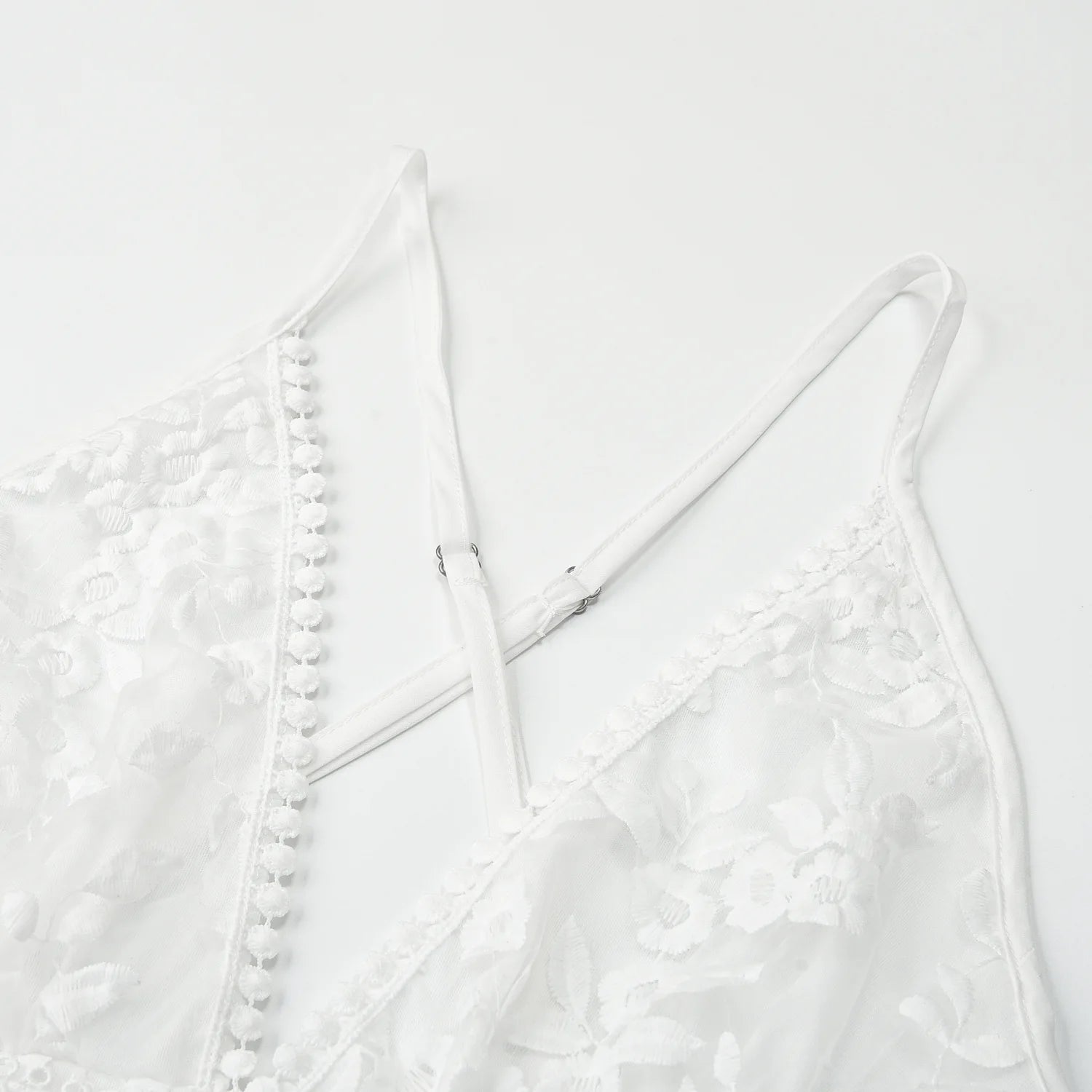 Elegant Backless White Summer Lace Mini Dress - Image 15