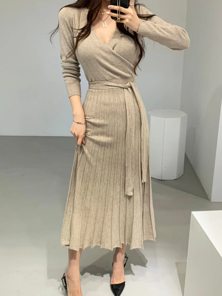 Chic Long Sleeve Stretchy Knitted Bodycon Dress for Women - Image 5