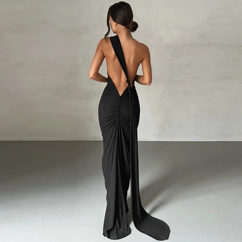 Elegant Backless Maxi Dress for Summer Parties - Image 6