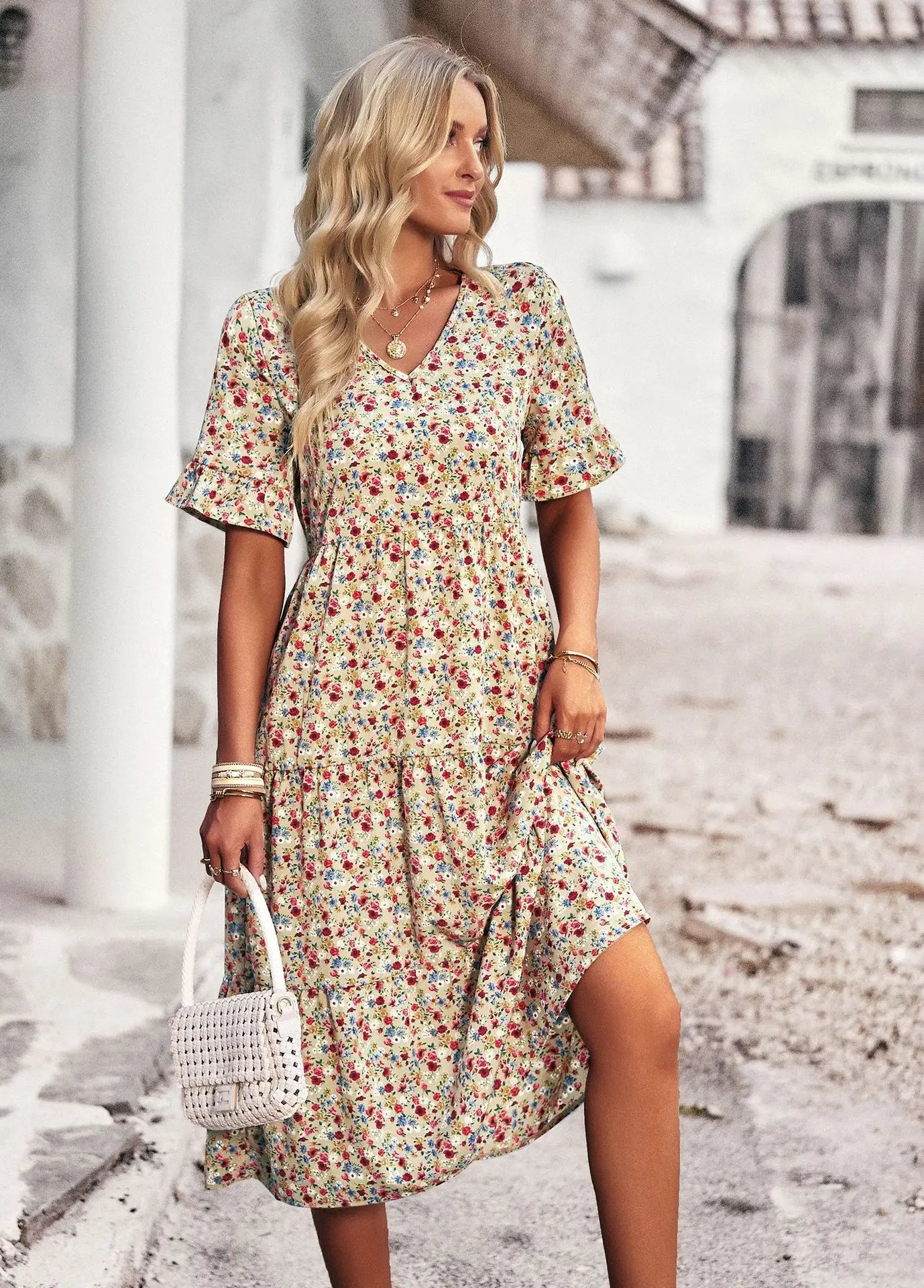 Chic V Neck Floral A-Line Dress for Summer - Image 10