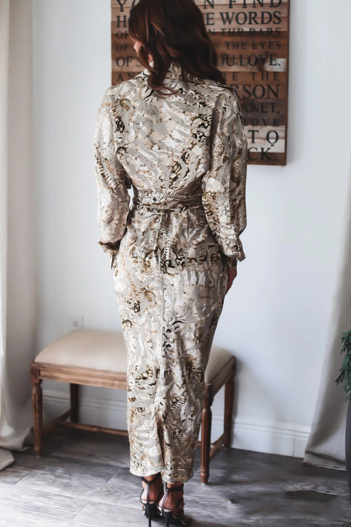 Elegant Summer Short Sleeve Ruched Shirt Dress for Women - Image 14