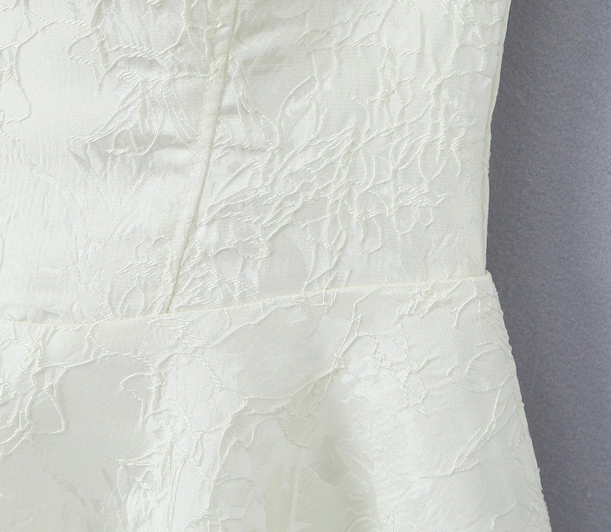 Elegant White Lace Mini Dress for Any Occasion - Image 17