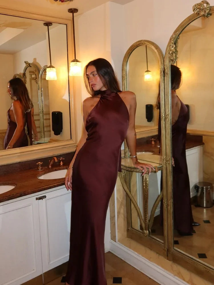 Elegant Brown Halter Lace-Up Backless Bodycon Dress - Image 3