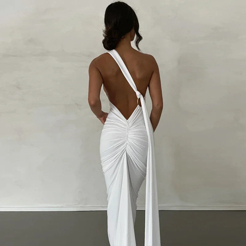 Elegant Backless Maxi Dress for Summer Parties - Image 16