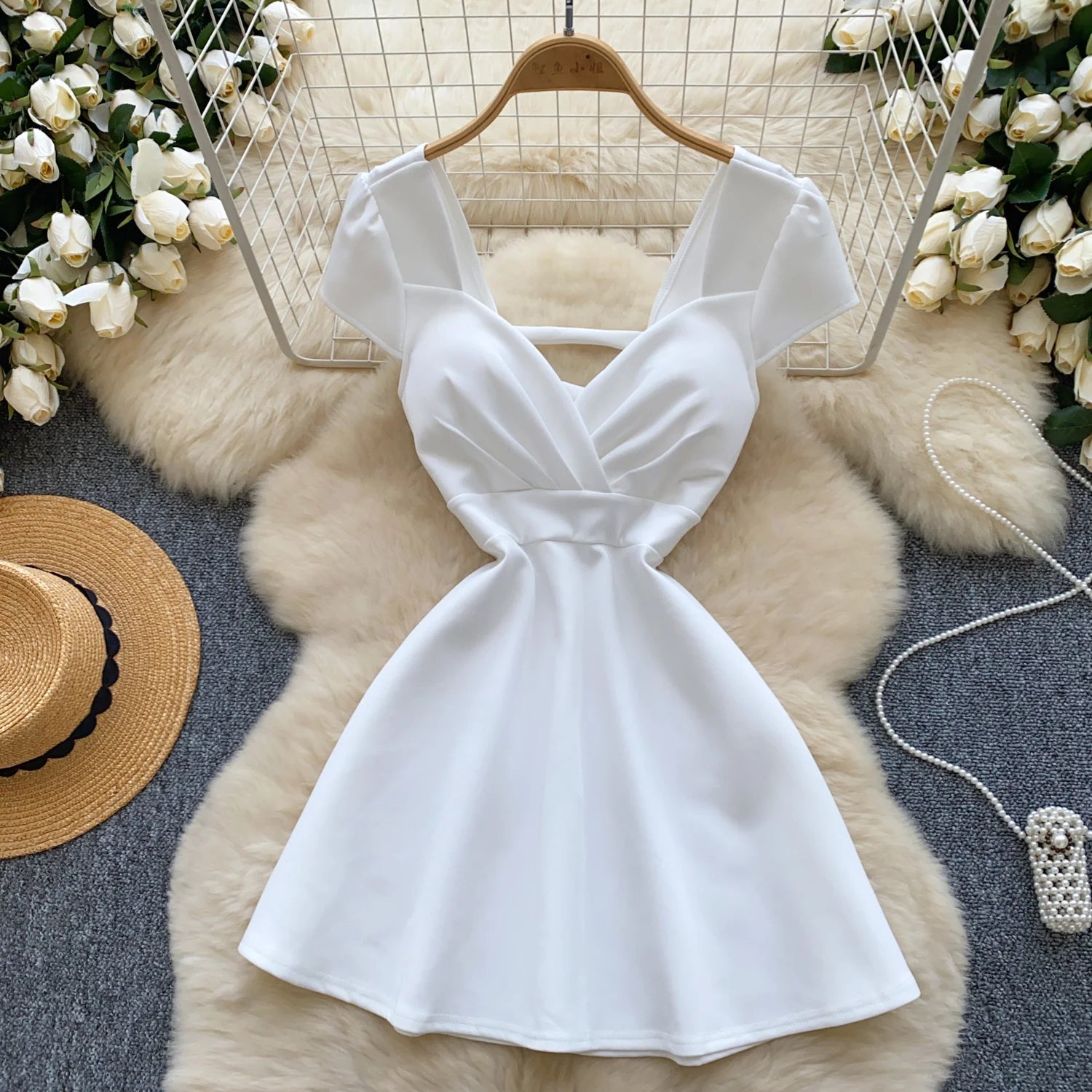 Chic A-Line Pleated Short Sleeve Evening Dress - Image 9
