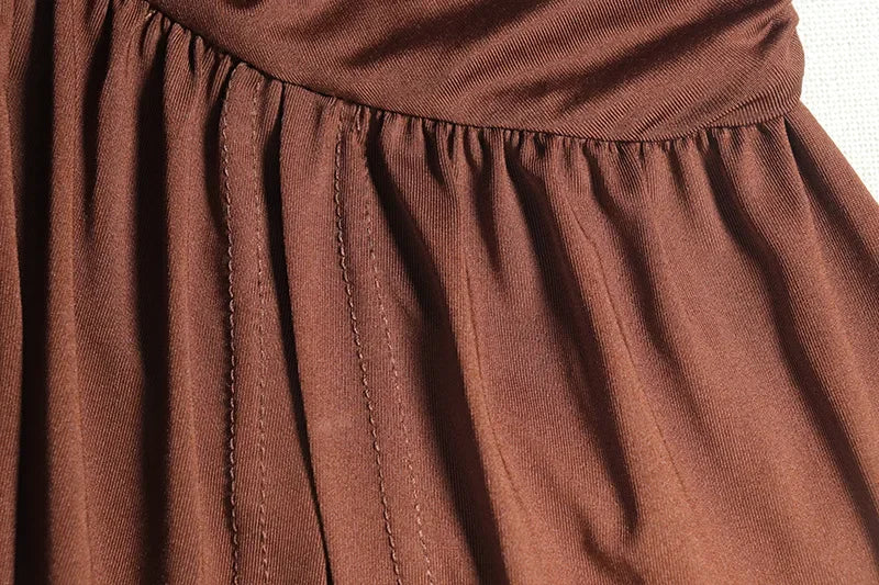 Elegant Backless Deep V-Neck Halter Dress for Summer Parties - Image 13