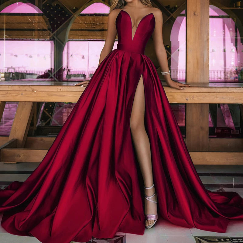 Elegant Off-Shoulder High Split Luxury Wedding Dress - Image 6