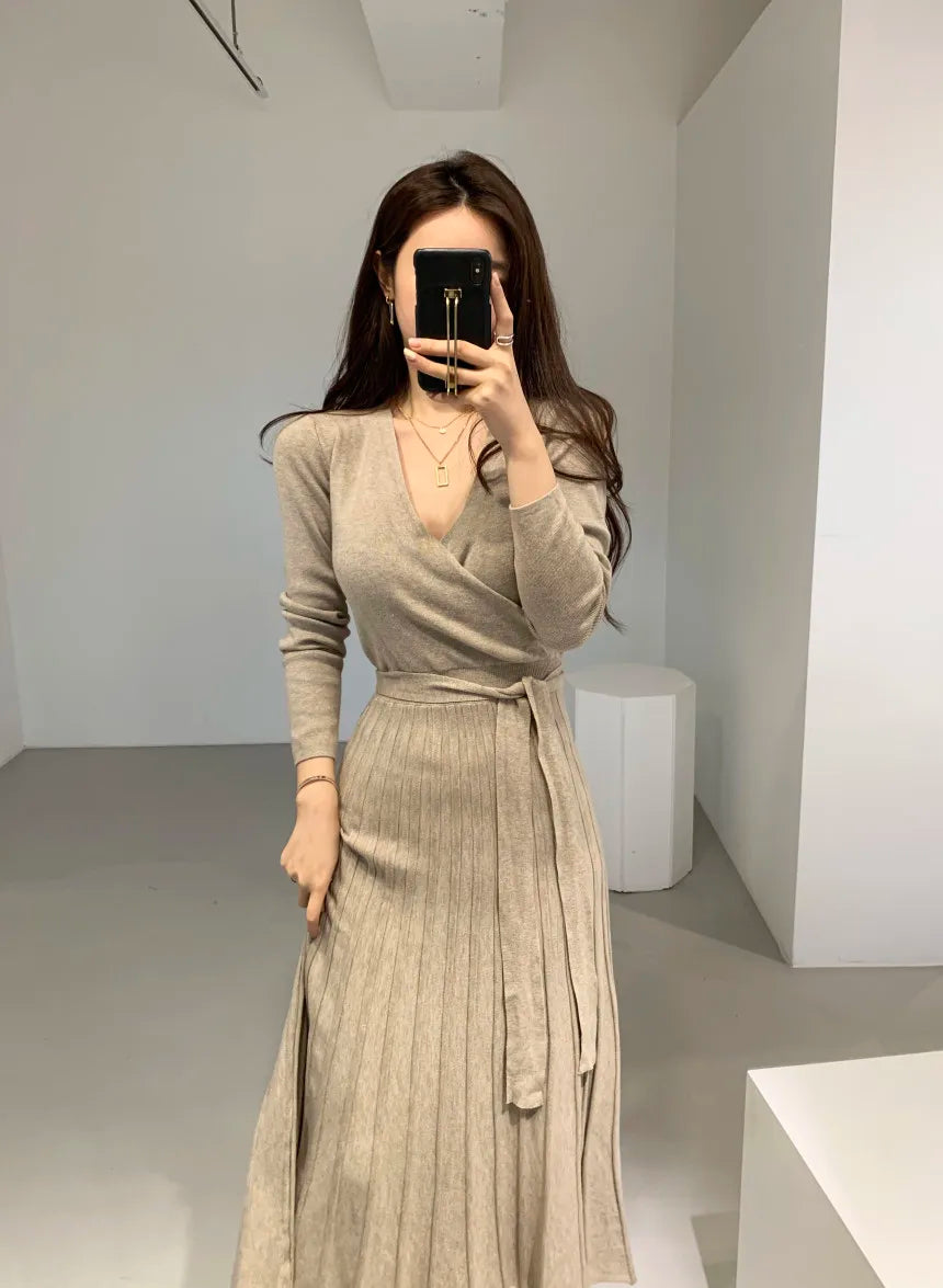 Chic Long Sleeve Stretchy Knitted Bodycon Dress for Women - Image 13