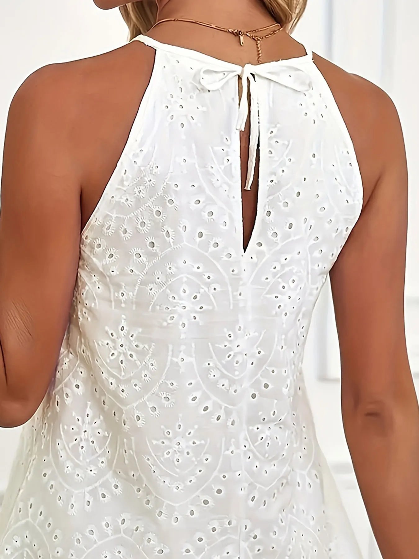 Plus Size Eyelet Tie-Back Cami Dress for Summer - Image 7