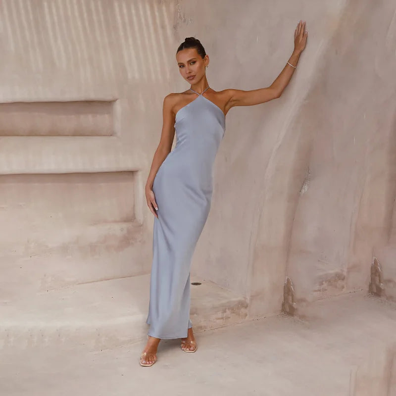 Elegant Sleeveless Halter Maxi Dress for Evening Parties - Image 40