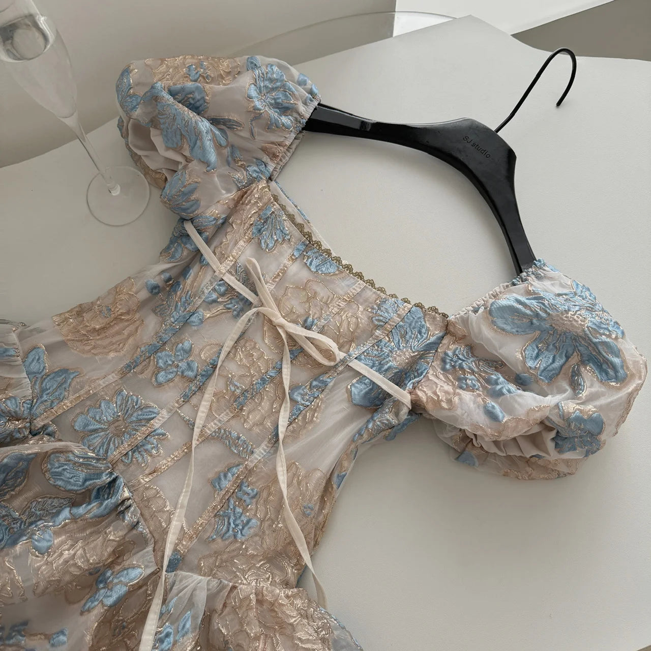 Elegant Square Neck Mini Dress with Bow for Summer Parties - Image 13