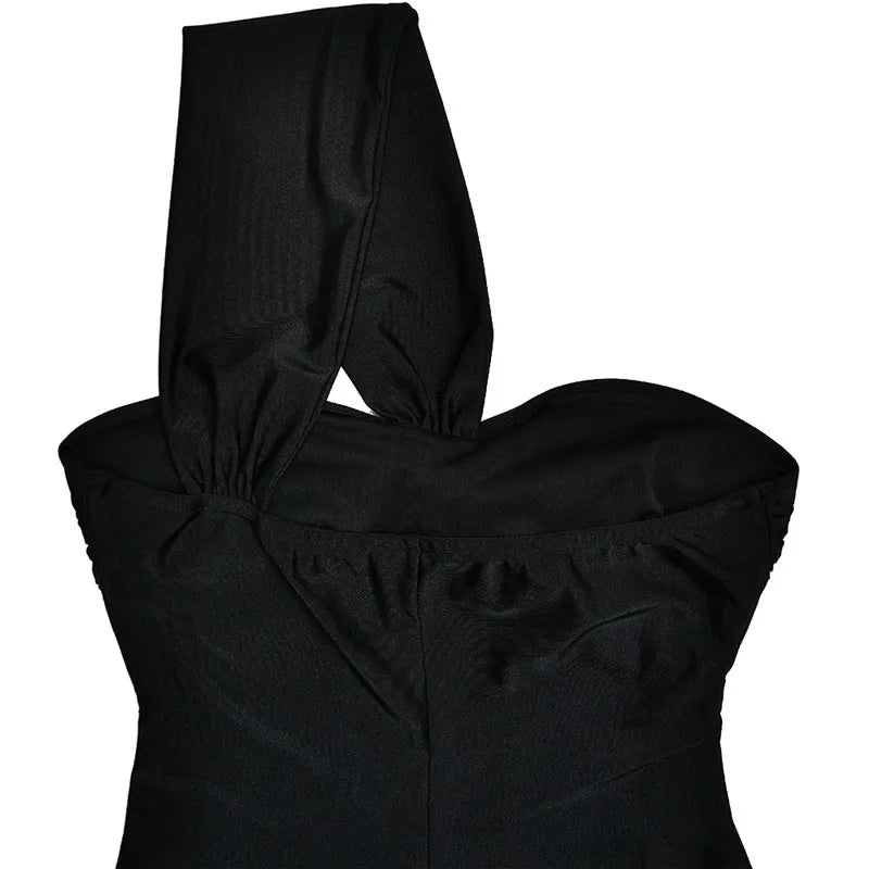 Elegant Strapless Backless One-Shoulder Maxi Dress for Parties - Image 17