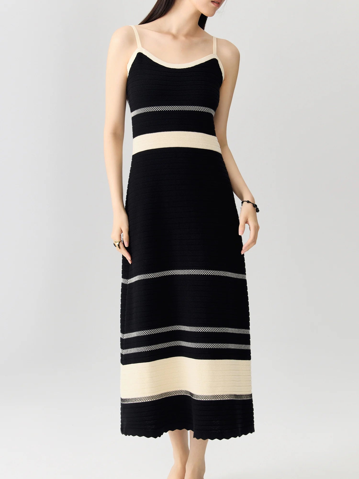 Chic Women's Black Stripe Knit Long Dress