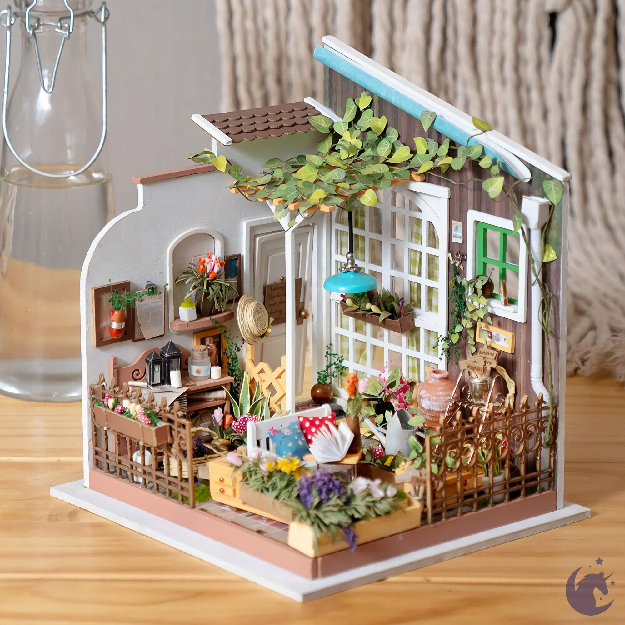 Canada Robotime Rolife Dreamy Garden House Miniature Dollhouse DG163 –  Unicorn Enterprises Corp.