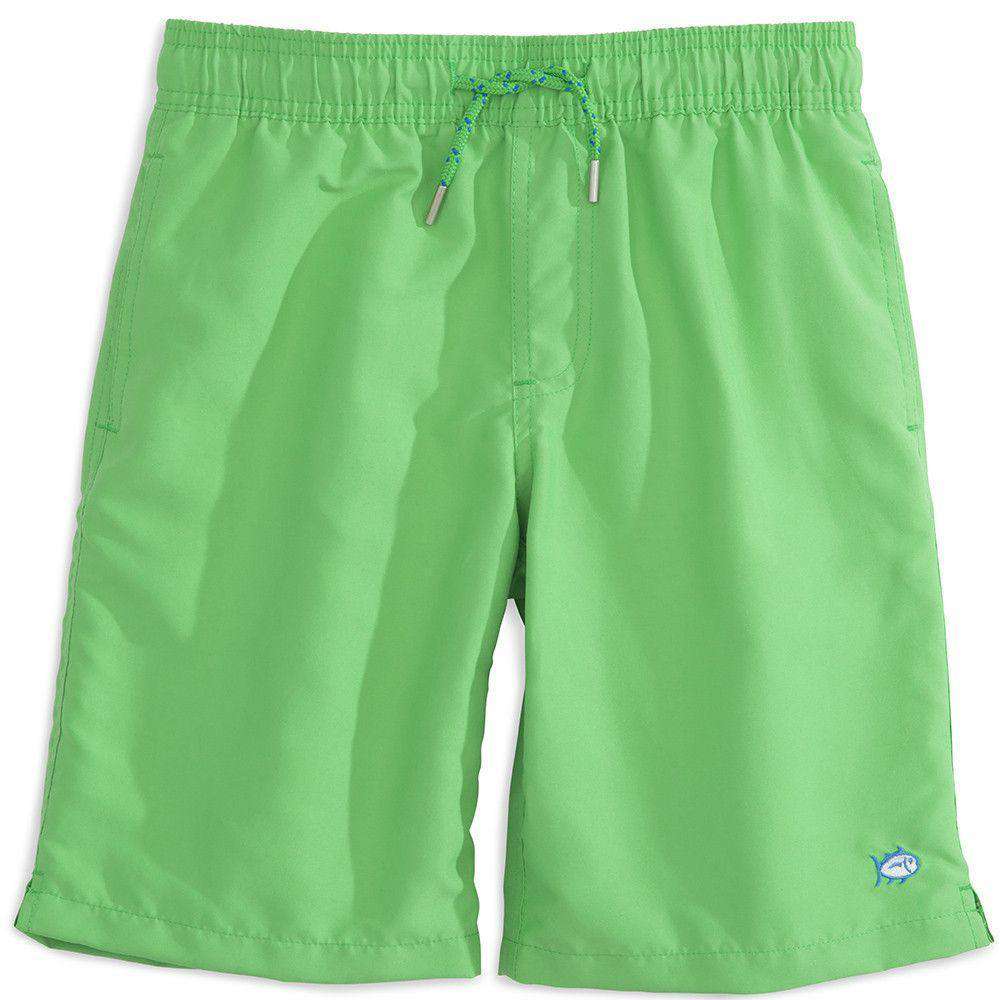 Southern Tide Boy's Solid Swim Trunk in Island Green – Country Club Prep