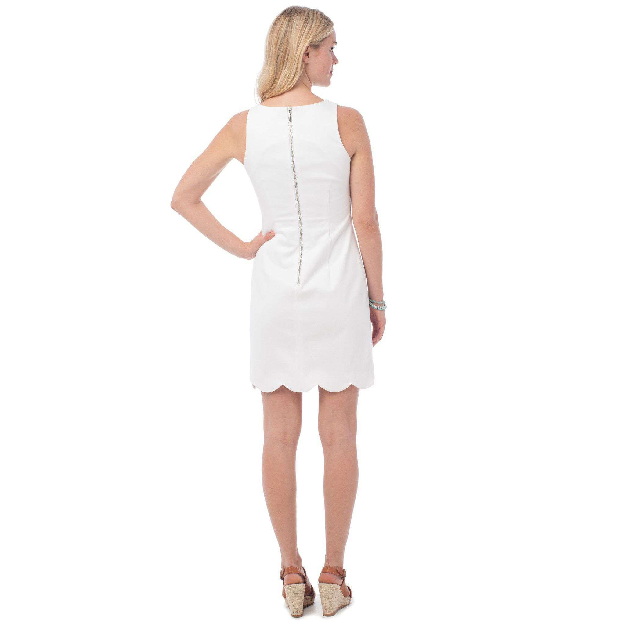 Southern Tide Charleston Scallop Dress in White – Country Club Prep