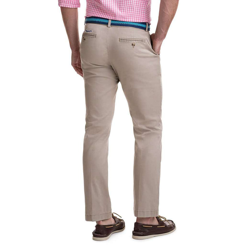 Vineyard Vines Stretch Breaker Pants in Khaki