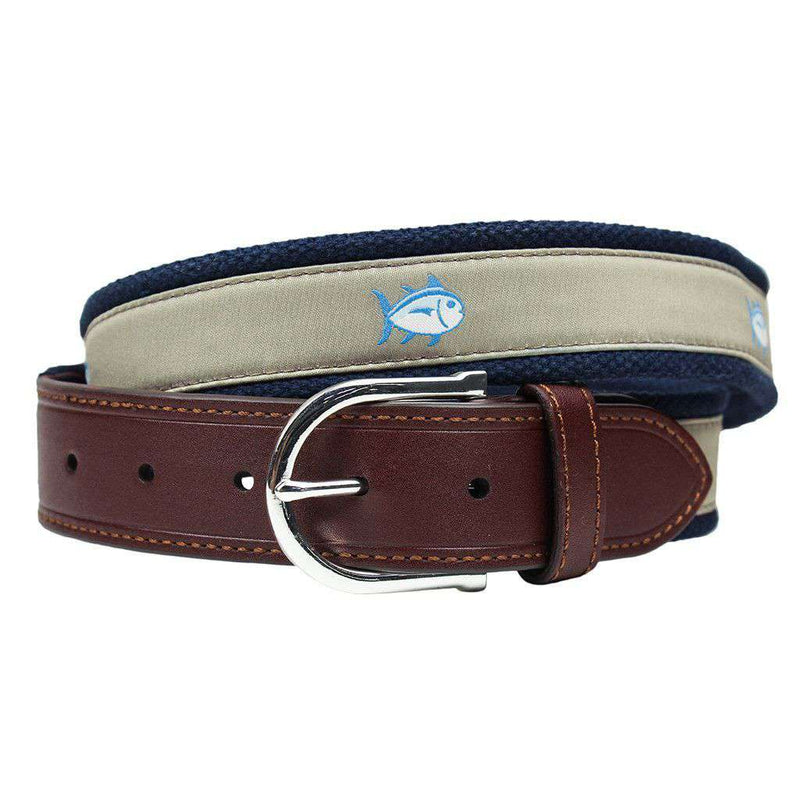 Southern Tide Skipjack Ribbon Belt in Sandstone Khaki – Country Club Prep