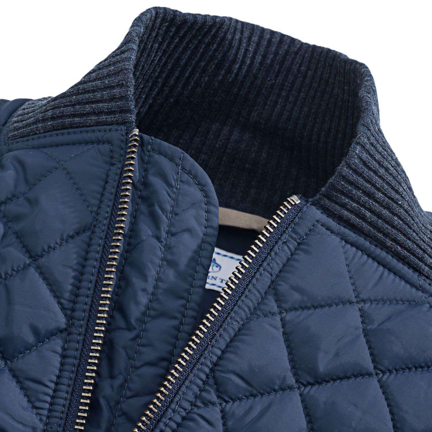 Southern Tide Quilted Bomber Jacket in True Navy – Country Club Prep