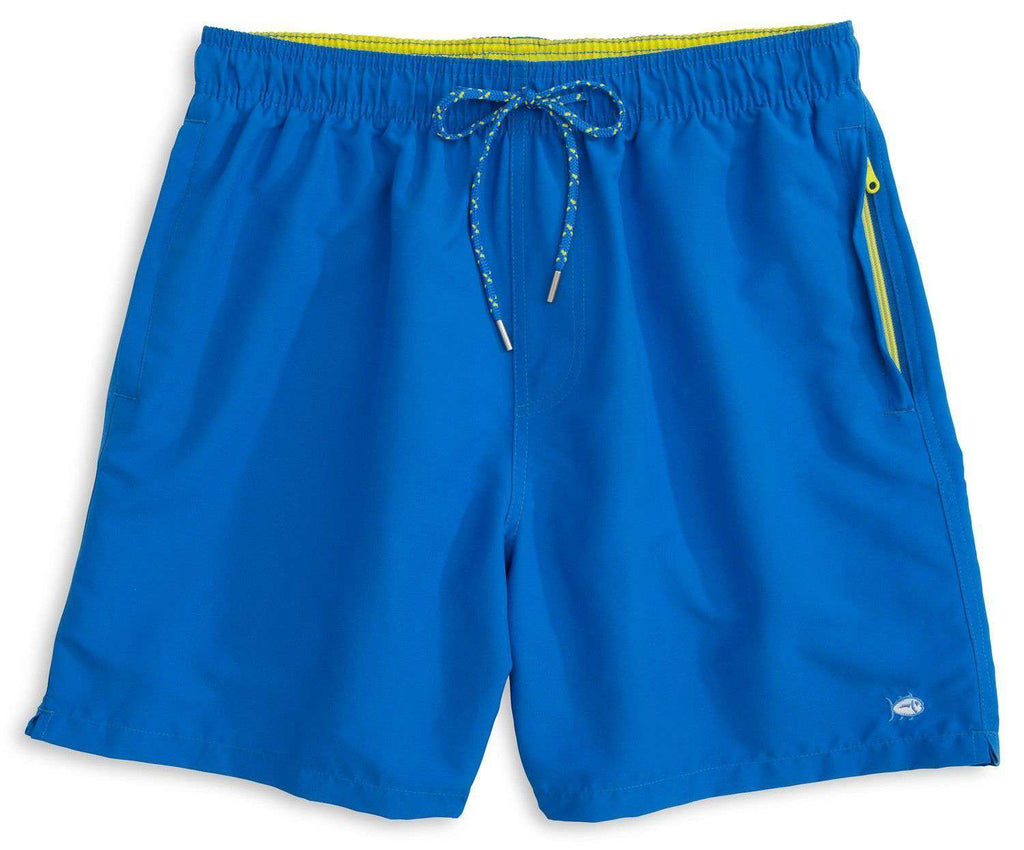 Southern Tide Solid Swim Trunks in Royal Blue – Country Club Prep